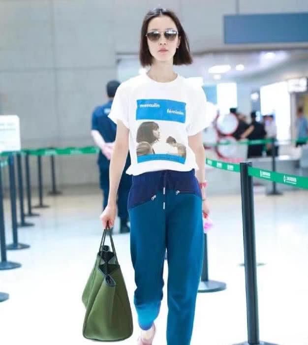 如今中国超模都越来越网红?看看杜鹃这坚持自我的样子真的超高级