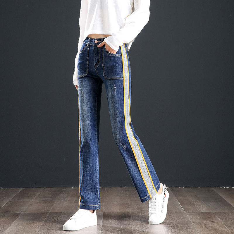 小脚裤过时了，今秋流行“阔腿直筒裤”，搭洋气小衫，美嫩又吸睛