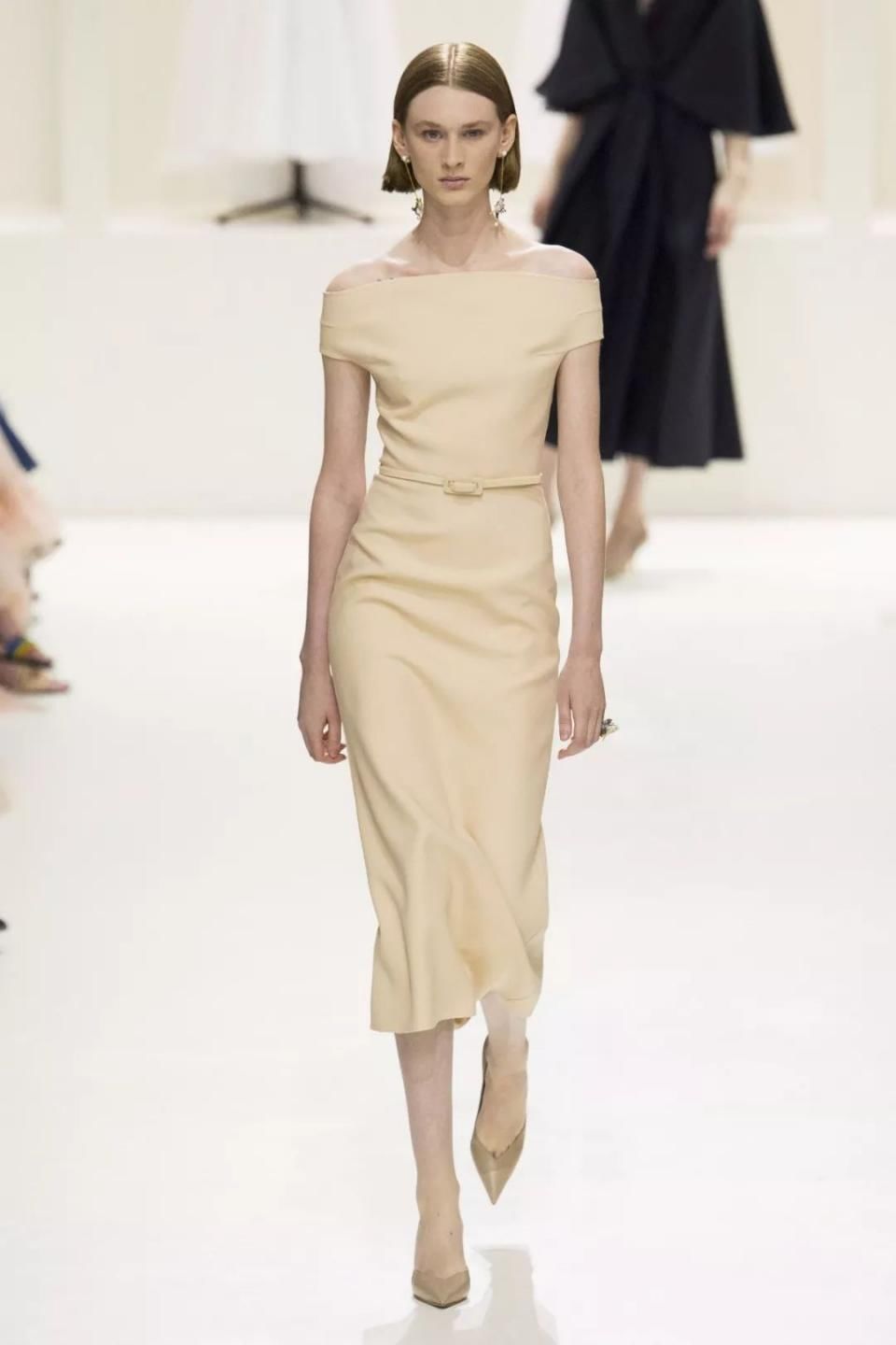 全球最顶级的高定时装周，汇集了世上所有女生的梦想!!