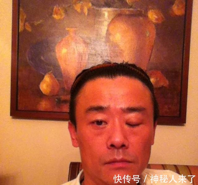 一个人出新闻, 有人看笑话, 就有人声援, 刘总已经回国