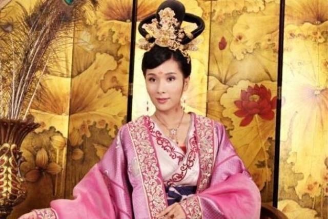  #唯一#武则天为什么会成为历史上唯一的女皇帝？这个人功不可没