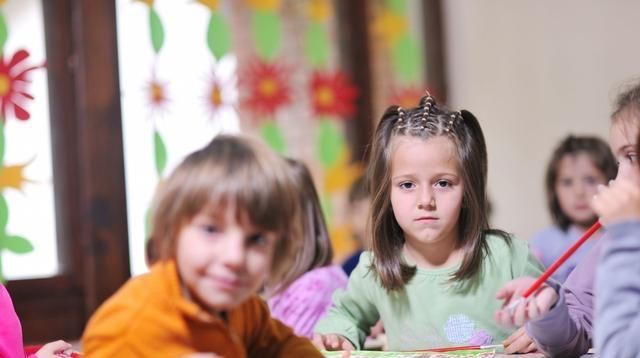  「认知」德国幼儿园开学第一课,只教了两句话,颠覆我的认知