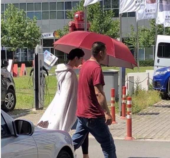 范冰冰高调回国,无声霸气回应不实消息,你们怎么看!