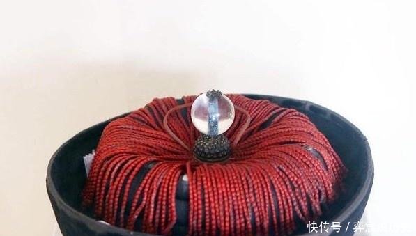 俗语“一代做官九代绝，一家发财九家贫”，暗含什么规则