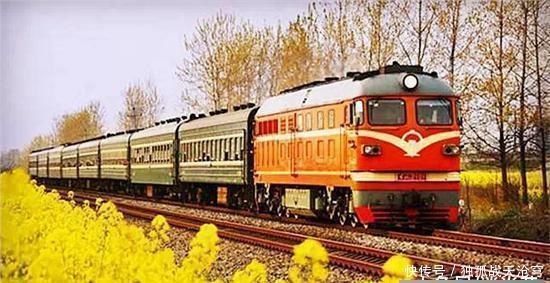  鹰潭市|原先是一小镇, 火车一通, 成为了一地级市, 可通南半个中