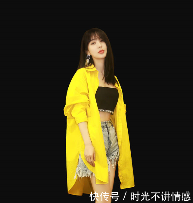《跨界歌王》李菲儿一件黄色衬衫，不系扣子，这身材和柳岩有一拼