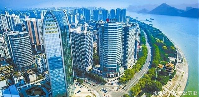 地市合并后，“市”领导“县”，这样是不是有些“小马拉大车”