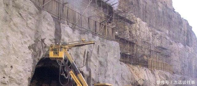 中国在建的三峡兄弟水电站, 投资超1000亿, 号称在“豆腐块”里施