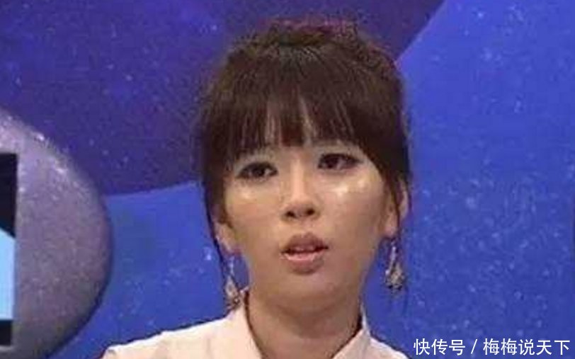 美女患了这个怪病，三年多不洗脸，妆擦下来都厚厚一层