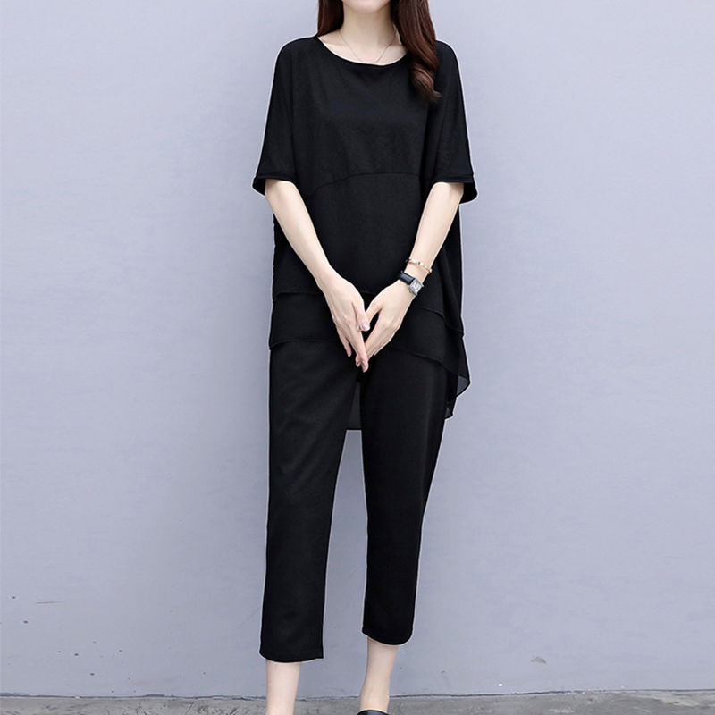 一种适合70后的七分裤套装，比裙子方便，比短裤优雅，巨显瘦