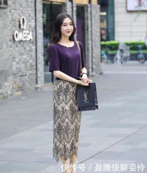  长裙@街拍美图穿搭时尚长裙的小姐姐，穿出了气场，尽显女神魅力