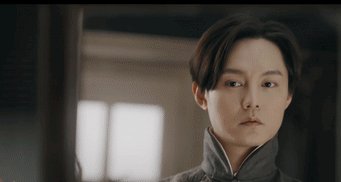  「京剧」尹正京剧扮相流出，一颦一笑皆是风情，网友：太可了