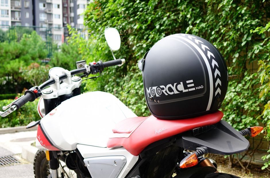 磨砂复古头盔ECE认证，带内置镜片+帽檐，238限量抢购，还有大礼