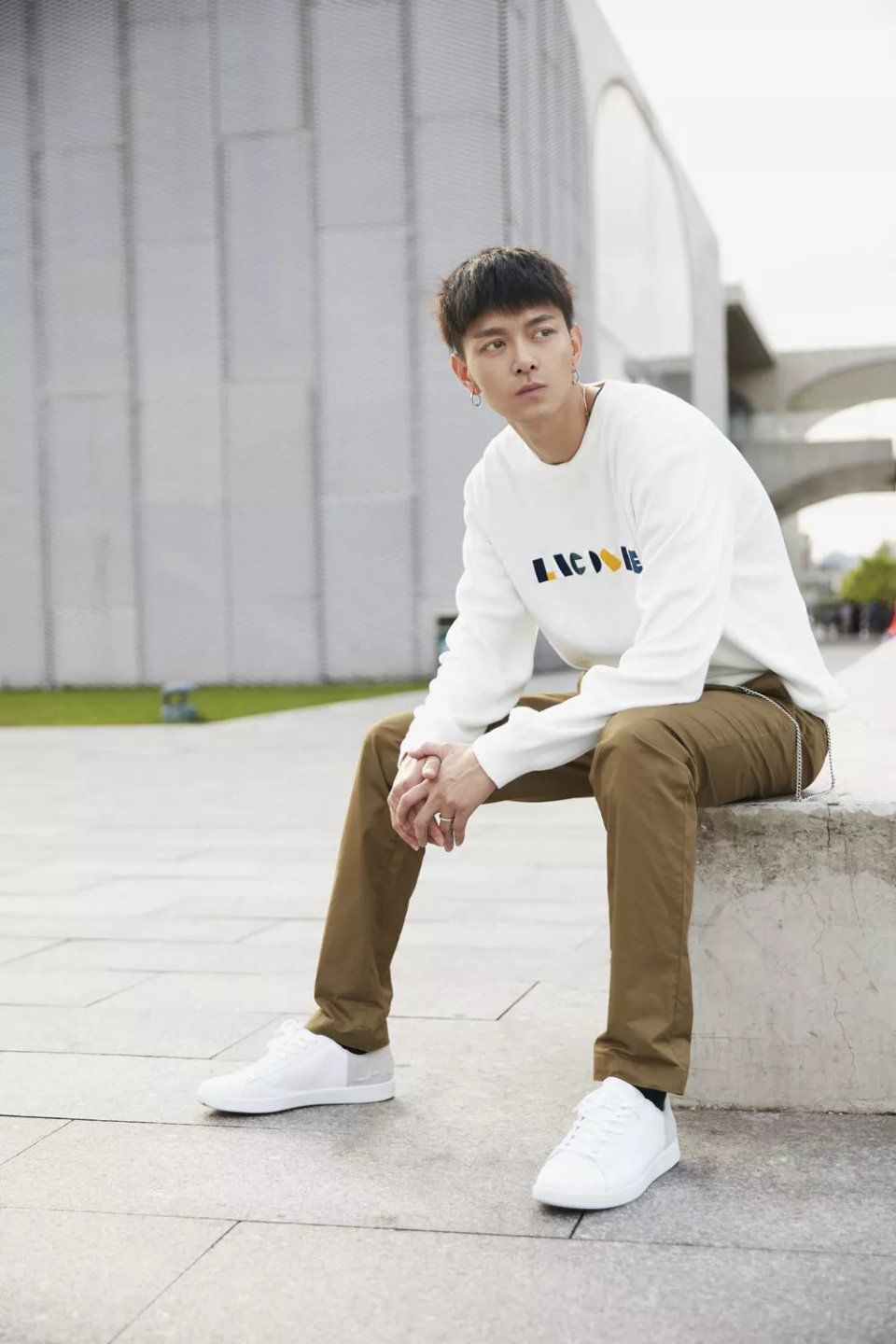 诞生八十五年，这个品牌今年除了联名 Supreme，它家的球鞋也火了