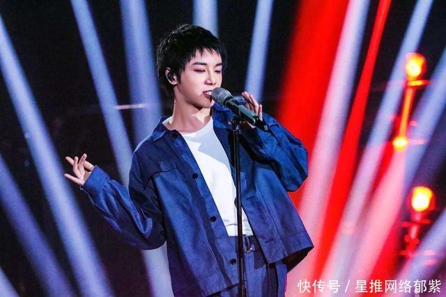 音乐■“音乐疯子”华晨宇，舞台上的他，像是一只“脱缰的野马”