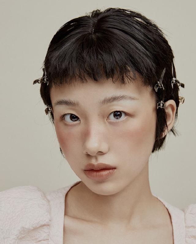  『余男』被半藏森林三到众人皆知后，阿沁的妆面有点儿释放自己吧啊