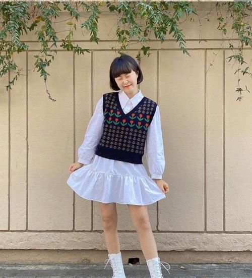  『女生』最潮范儿美搭，会穿比高个子更重要，小个子女生穿搭范本，学会轻松穿出大长腿