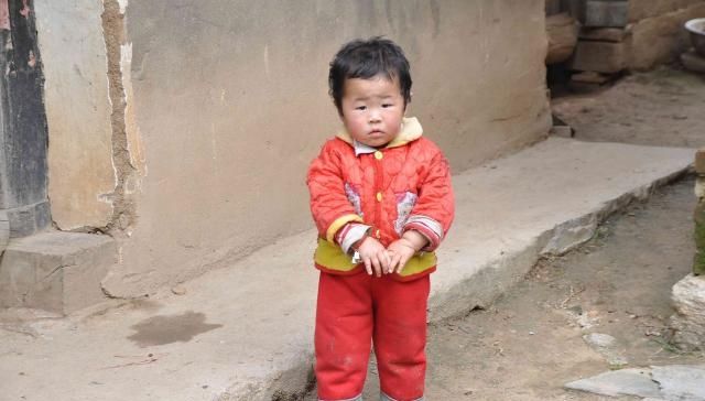  「药罐子」农村讲究多，有些东西借了不能还，老人会说你不懂事