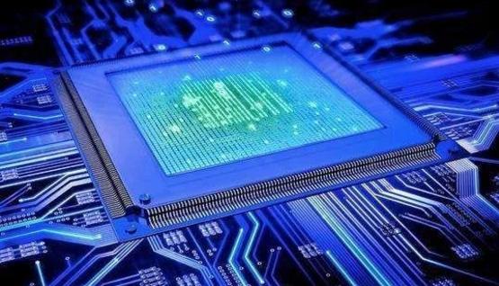 法媒评价中美贸易战: 全球54%的芯片出口到中