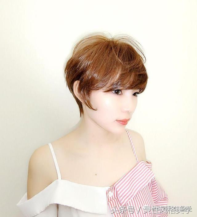你的短发为什么不好看，可能就是因为头发不蓬松！