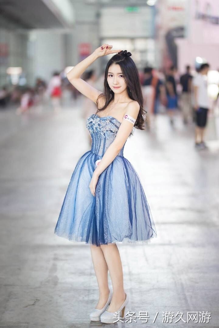 肤白貌美大长腿 2018CJ现场showgirl将直击你的心脏!