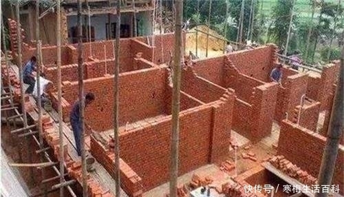 农村自建房屋超出面积怎么收费,2019年农民建房一定要提前了解！