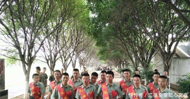 为何今年退伍军人要去社区登记原来有福利要发啦，看了就知道