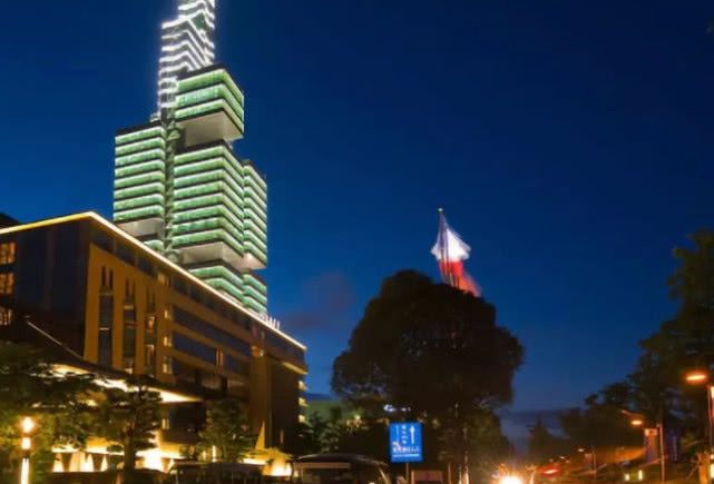 我国这两城市正在“合并”，未来不输成都重庆，打造西南大都市