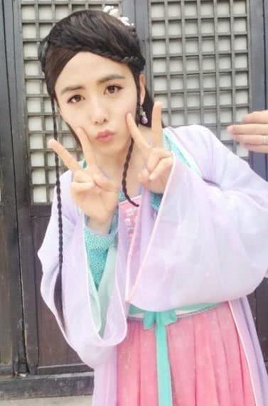 看了长发美男子，你会怀疑自己的性取向