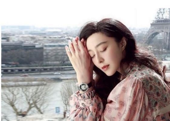 范冰冰高调回国，无声霸气回应不实消息，你们怎么看！