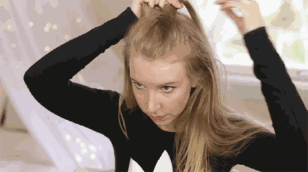 杨幂、热巴都中了这款减龄发型的毒，她们跟风扎萌翻了整个宇宙!