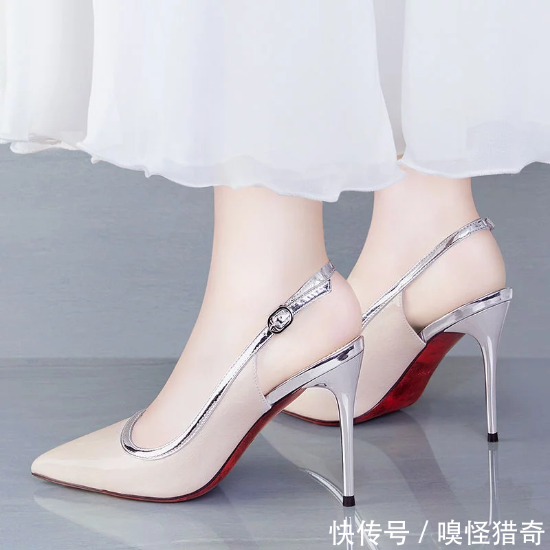 几款拉长双腿线的高跟鞋，不失舒适感又好看，优雅气质的魅力