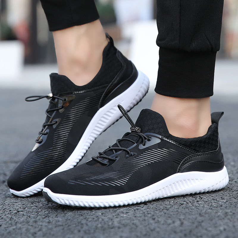 去年的鞋子落伍了!今年流行这些款，穿着轻松不累脚还十分透气