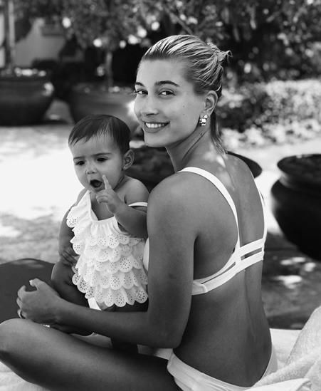 露背吊带穿什么内衣？她一个月内赢了席琳娜闪婚贾斯丁这样选BRA