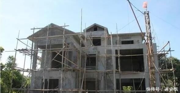  自建房@晒晒我150万农村自建房, 客厅都花12万, 是不是有点奢侈