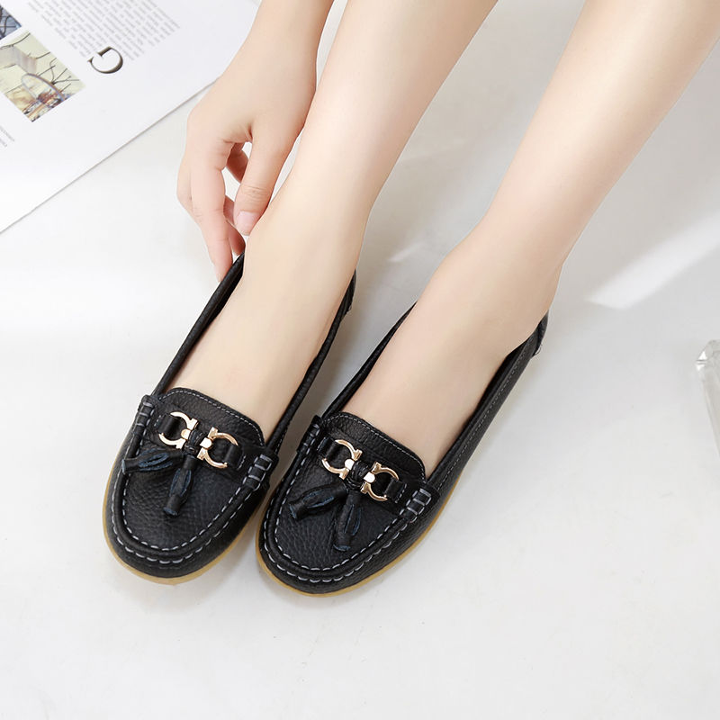 听说了吗,今年女神们都不穿高跟鞋,现在流行“瓢鞋”,时尚养脚