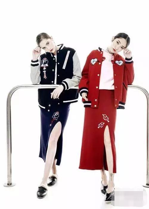 蔡依林穿开叉裙，白百何穿开叉裤，露腿才时髦啊！