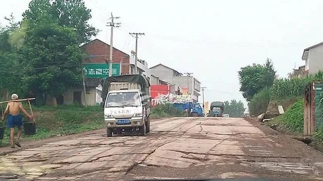  底前完成两：太方便了！内江这条路即将通车