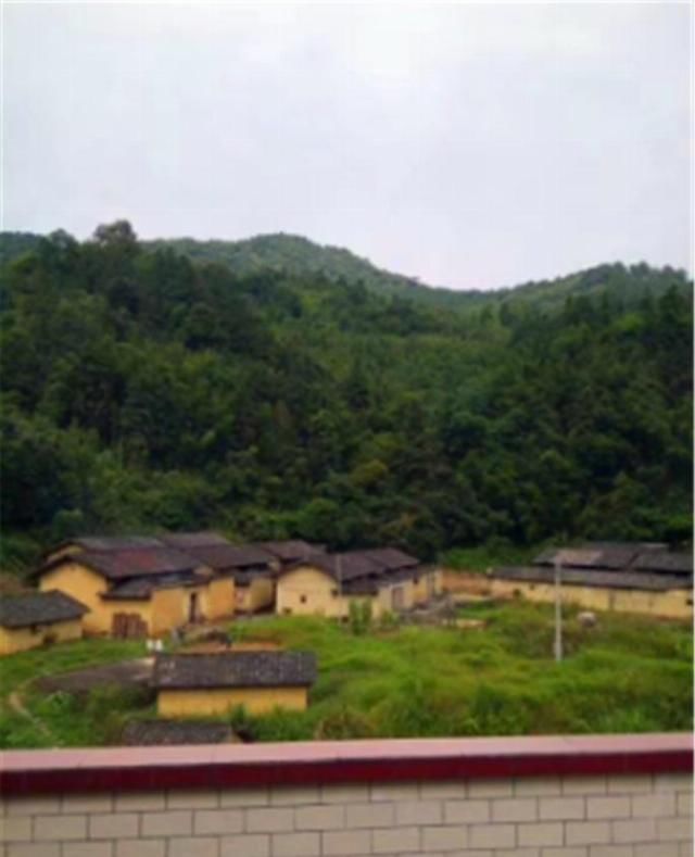  买卖@为什么有人说农村建房是亏本买卖？