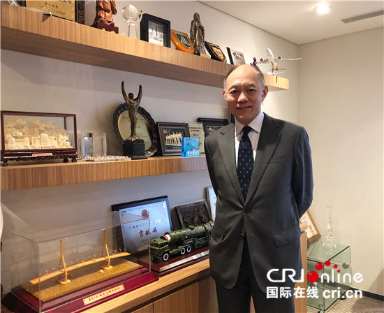  一代：霍震寰指出香港今日的成就来之不易 希望一代更比一代好