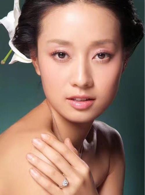 # 留长#竟比“罗子君”美太多，尽显高级感，马伊琍只是将头发留长两厘米