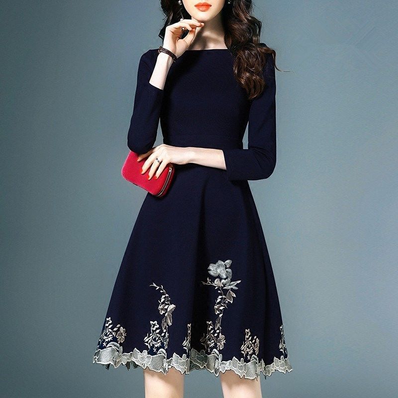 足足找五天，小姨终于找到了这a字秋裙，好看又不贵，真美翻天