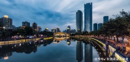 年轻人更愿意去成都?然而不是重庆,其中有这3