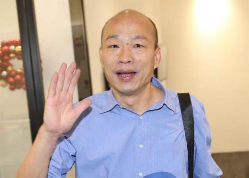 韩国瑜上任满月人气依旧 重视两岸交流令高雄受益