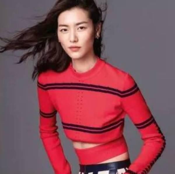 现在的这些流行单品，全是周慧敏王祖贤她们玩剩下的!