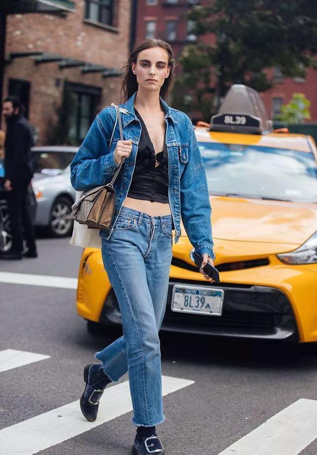  『气质』今年风衣不吃香了，现在流行这样的“外套”，高级时髦有气质