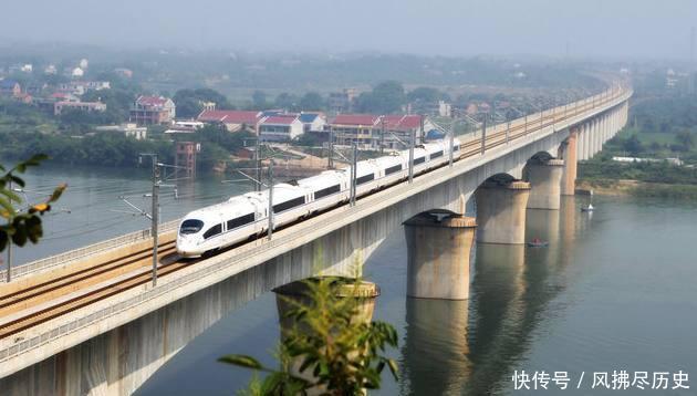  【城市规划】在湖南城市规划中，下一个高铁枢纽中心并非选株洲