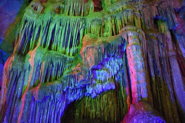 「饮水思源」许昌--淅川旅游专线首发活动圆满结束