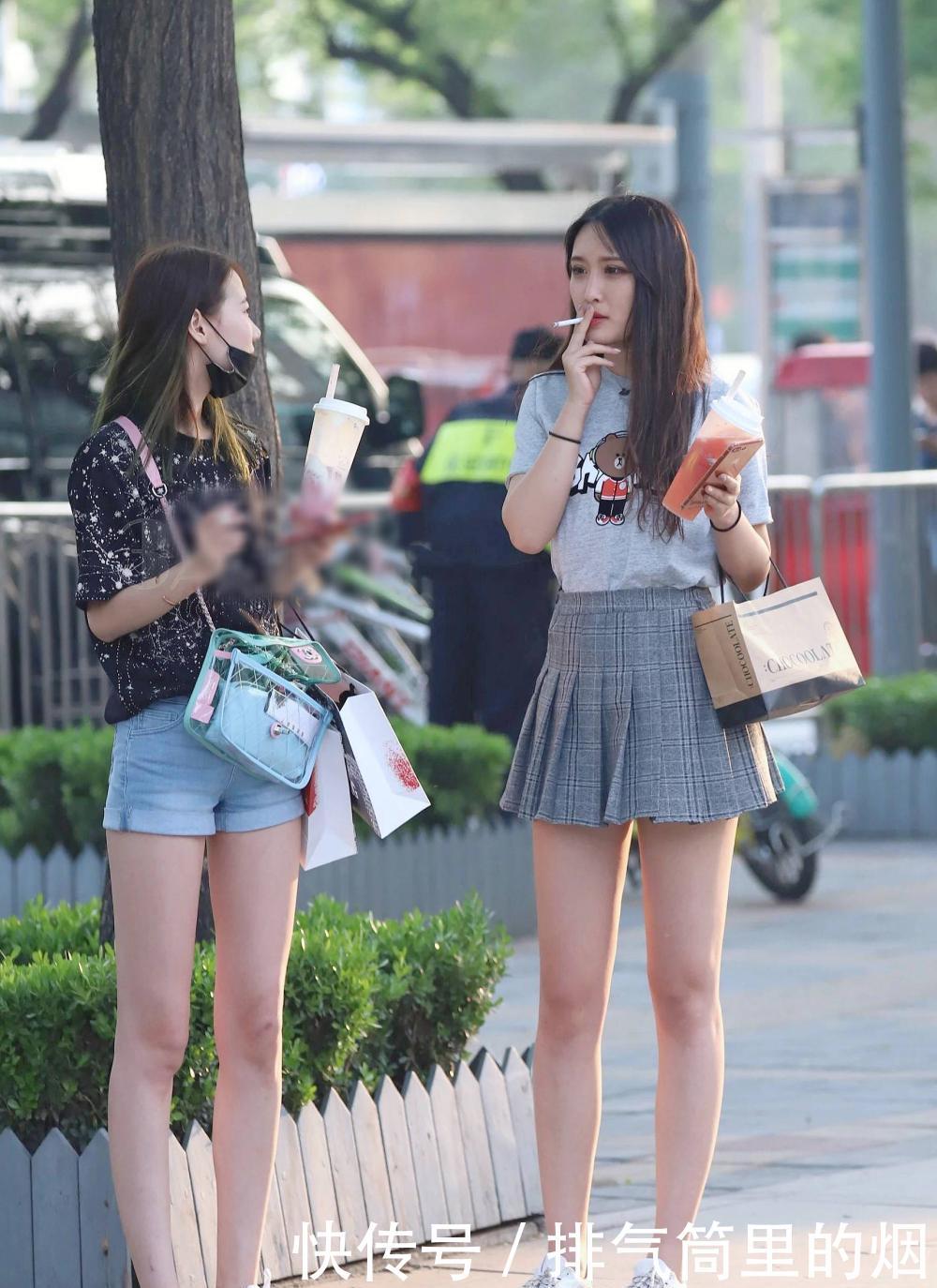  #小姐姐#路人街拍, 这个个都是“铁打”的颜值啊