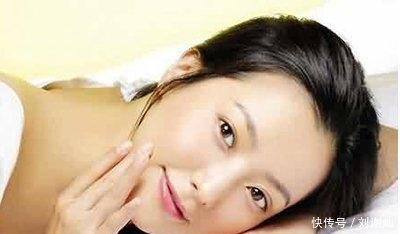  『不妨』皮肤发黄的女性，不妨多吃3物，效果比敷面膜还要好，不再怕变老